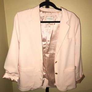 🔴 Baby pink blazer - Forever 21